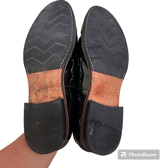 Clarks Frida Patent Leather Loafers Black Size 9 EU 40 - Picture 7 of 9